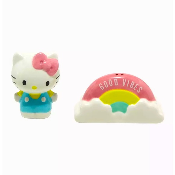 Hello Kitty Colorful Salt & Pepper Shaker Set NWT - Picture 2 of 3